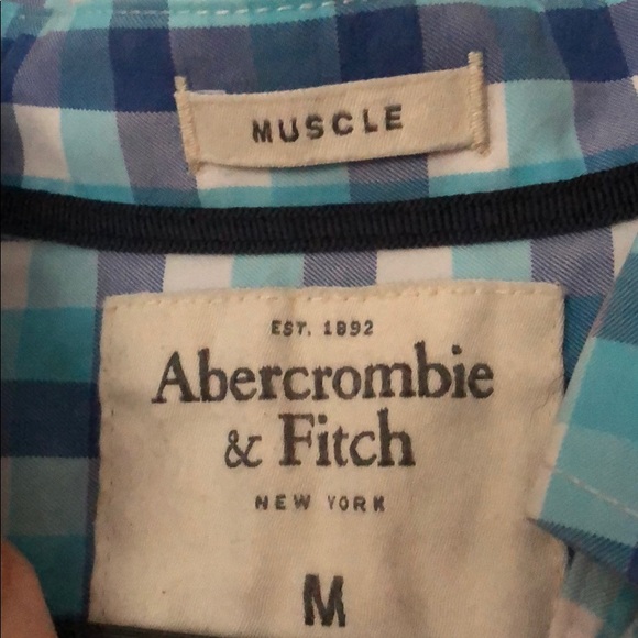 Men’s Abercrombie & Fitch Button Up - Picture 3 of 3